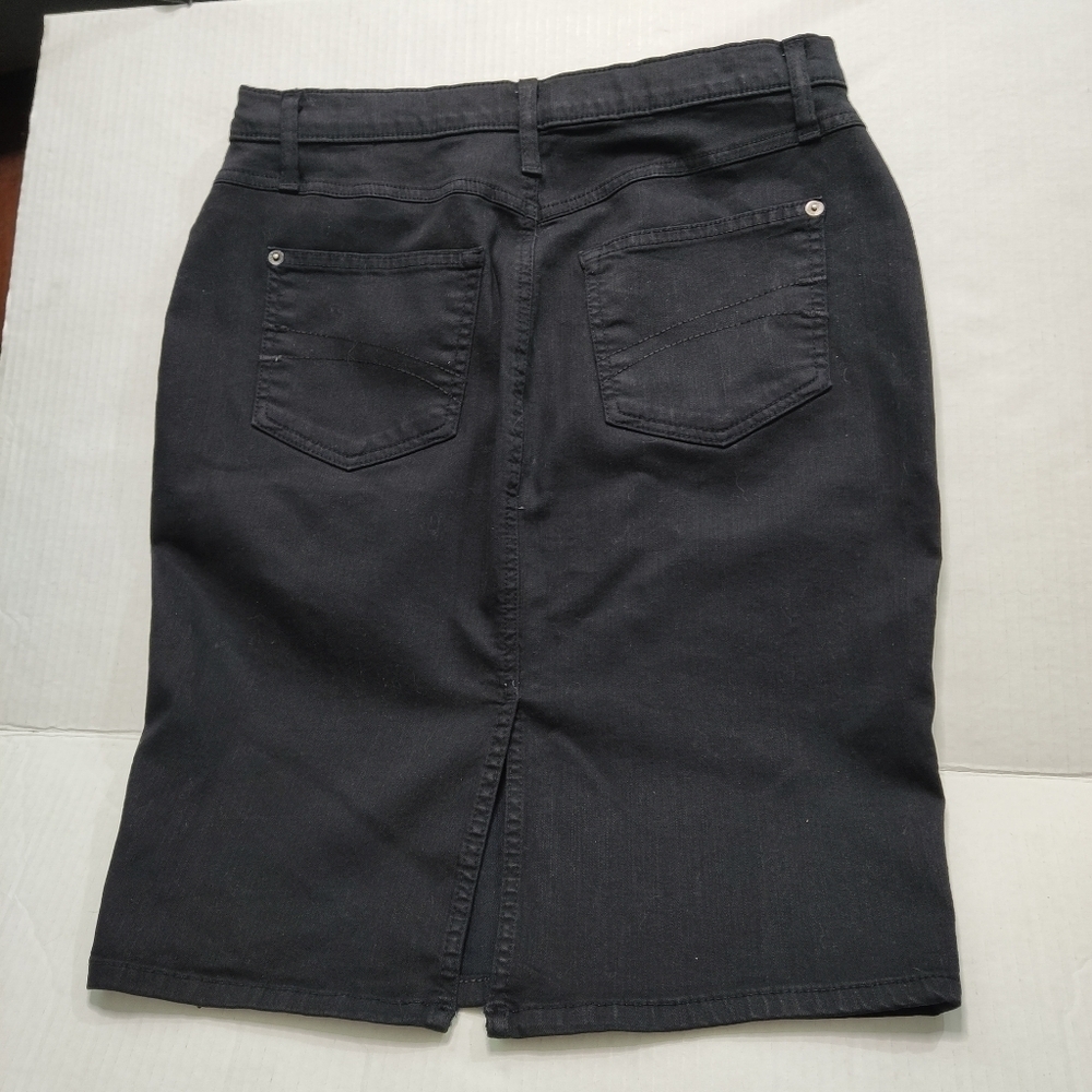 Second Yoga Black Denim Stretch Skirt Sz 29 Y2K Minimalist Made in Canada Jean - Picture 7 of 13
